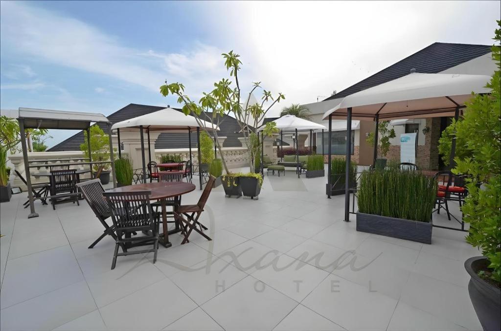 The Axana Hotel Паданг Екстериор снимка