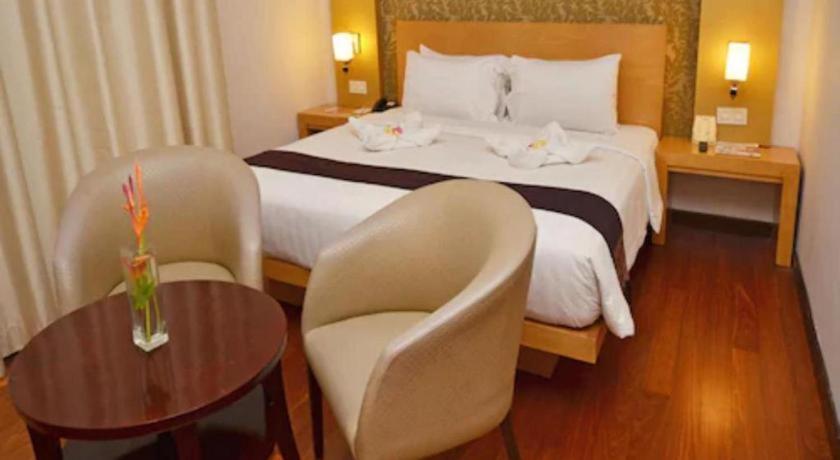 The Axana Hotel Паданг Екстериор снимка