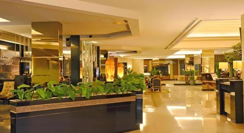 The Axana Hotel Паданг Екстериор снимка