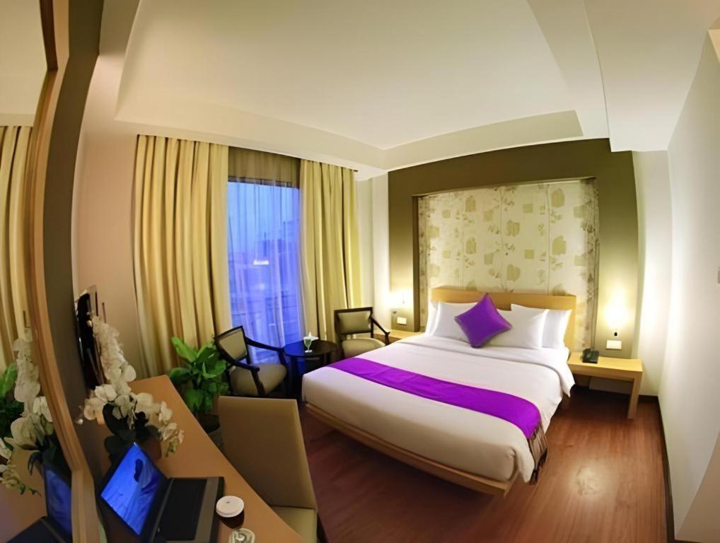 The Axana Hotel Паданг Екстериор снимка